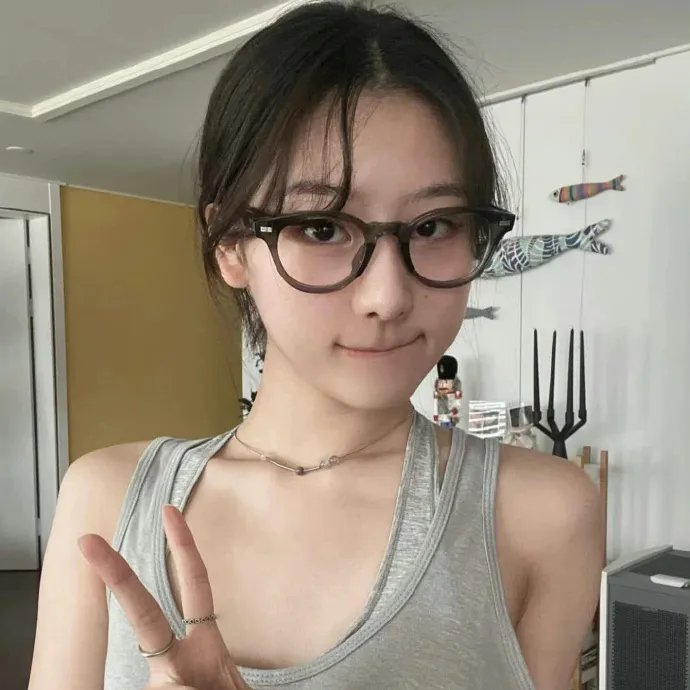 撒娇女人最好命